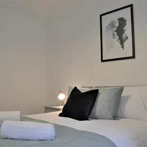 queens-place-ii-lusso-management.yorkshirehotels.net/